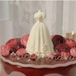 Lady wedding dress Candle - Image 3