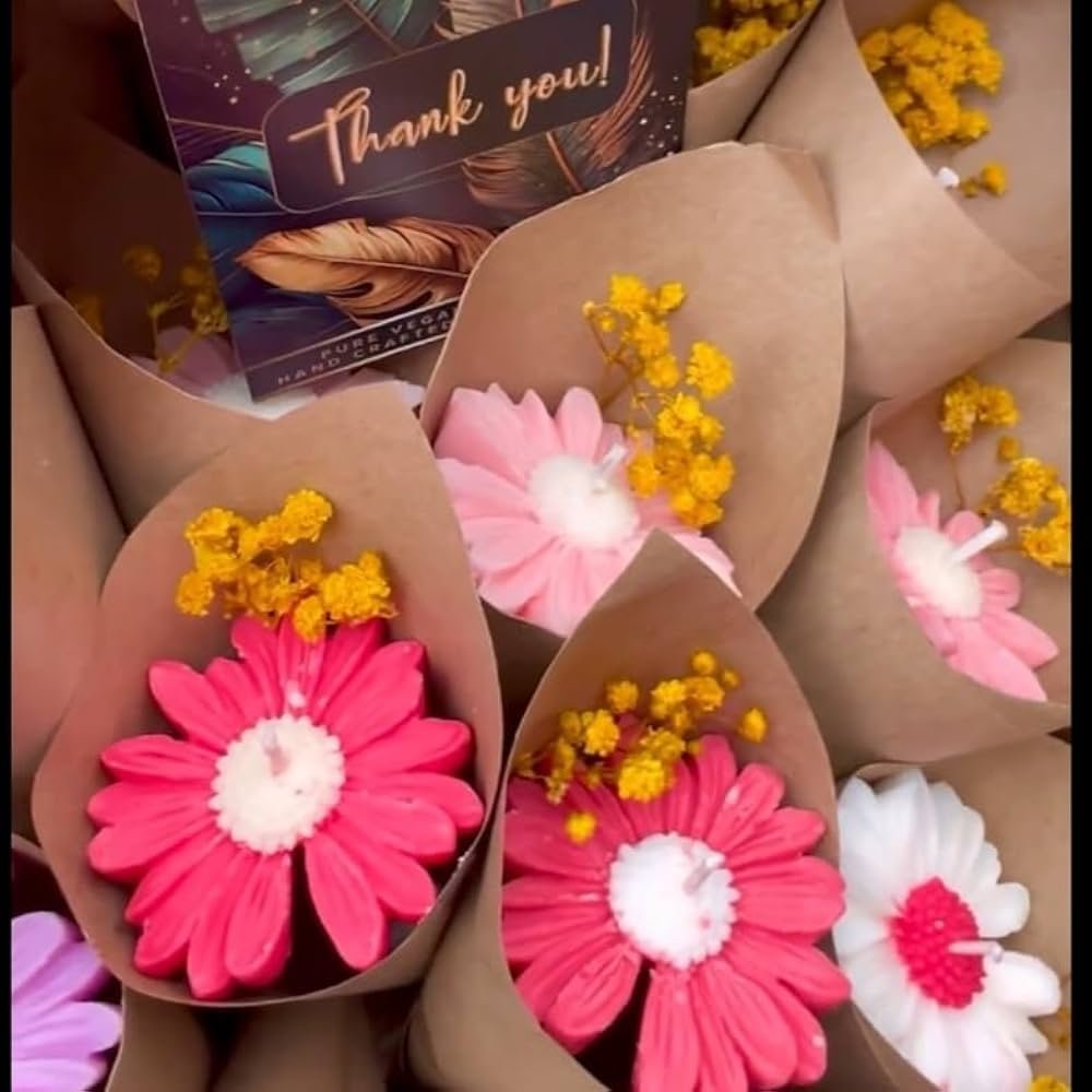 Flower-Bouquet-Gifting-Candle-1.jpg Flower Bouquet Gifting Candle - Image 1