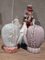 Winter Gloves Candle